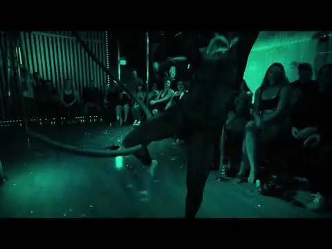 Video thumbnail: Spiral performance — The Aerial Illusions Company